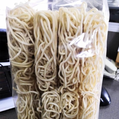 500G Roer gebakken noedels OEM tarwe meel glad kauwbaar snel koken Instant noedels
