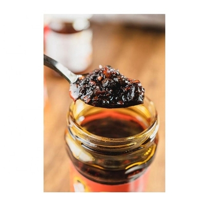 Kruidige smaak Laoganma Chili Sauce in 210G/280G glazen fles voor het dompelen