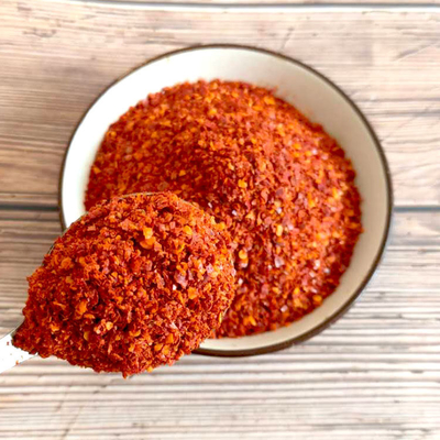 Warme pittige rode chili paprika Vermalen grondstoffen voor kruiden Specerijen