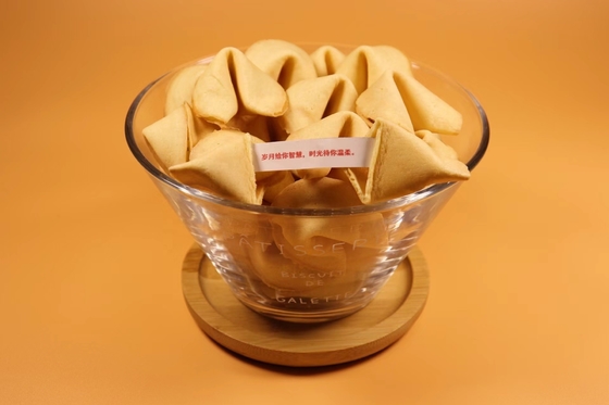 Textuur Hard Chinese snoep GK Flour Vierkante vorm Custom Fortune Cookie Koreaanse snacks