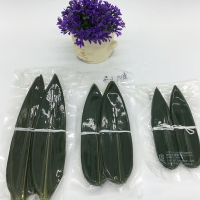 De natuur groene HOBA bamboe bladeren Het essentiële ingrediënt voor het serveren van sushi